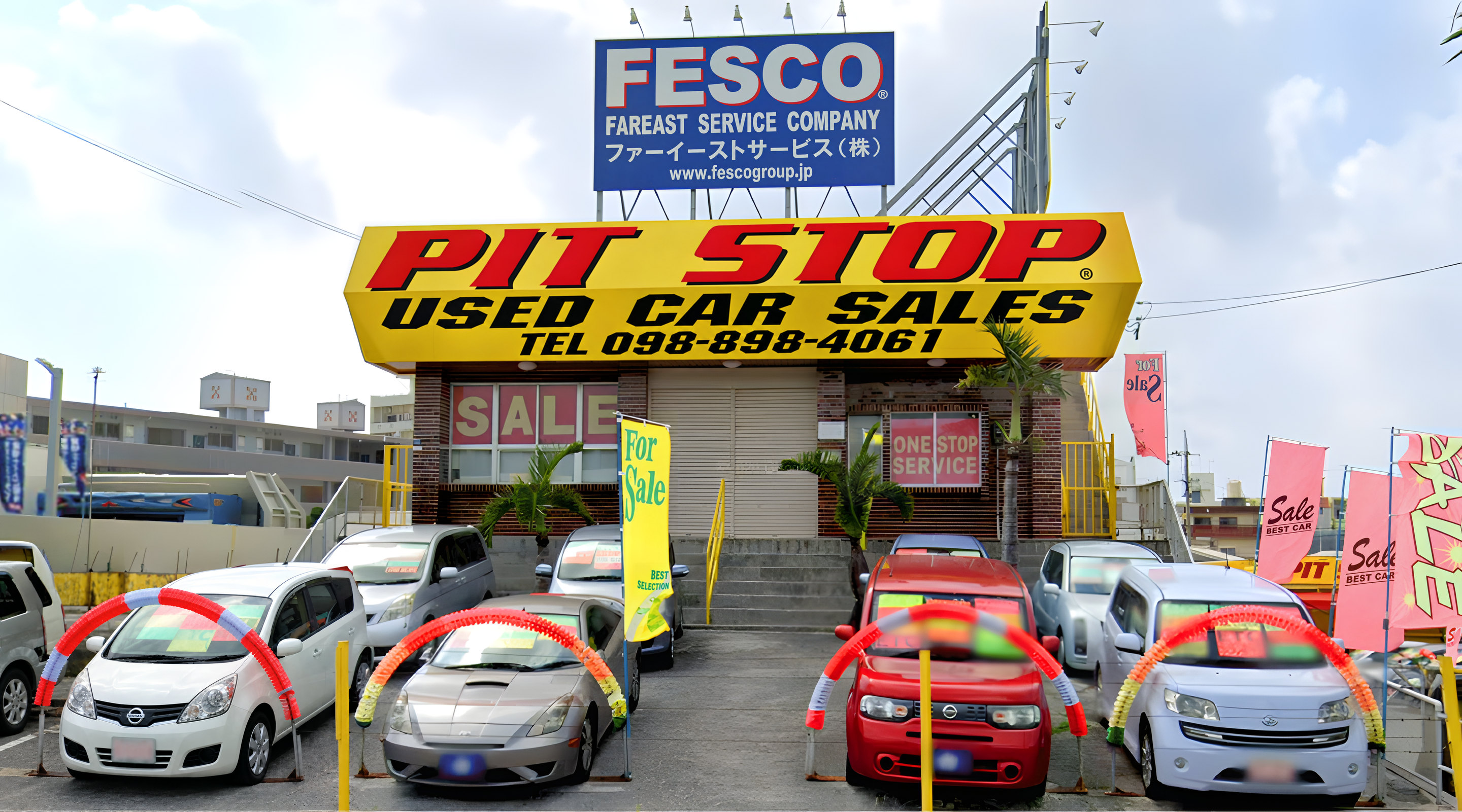 The PIT STOP storefront and forecourt