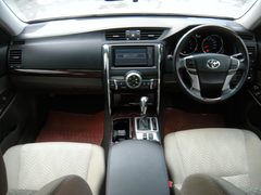 2011 TOYOTA MARK X, dashboard and steering wheel