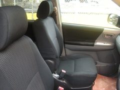 2005 TOYOTA VOXY, front passenger seat