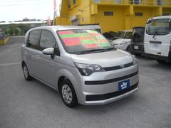 2013 TOYOTA SPADE, front three-quarter view