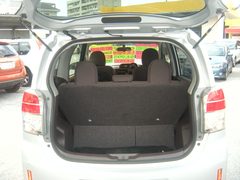 2013 TOYOTA SPADE, cargo area