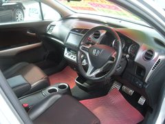 2011 HONDA STREAM RST, dashboard and steering wheel