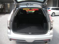 2011 HONDA STREAM RST, cargo area