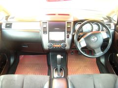 2009 NISSAN TIDA, dashboard
