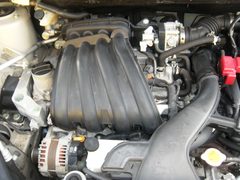 2009 NISSAN TIDA, engine bay