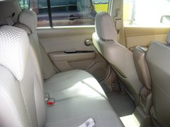 2009 NISSAN TIDA, rear seats