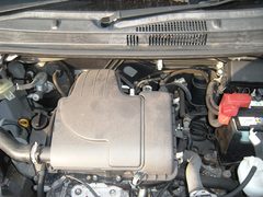 2010 TOYOTA PASSO, engine bay