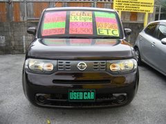 2014 NISSAN CUBE, front view