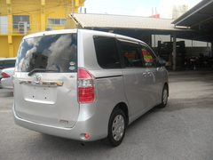 2009 TOYOTA NOAH, rear three-quarter view