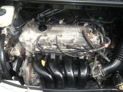 2009 TOYOTA NOAH, engine bay