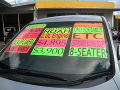 2009 TOYOTA NOAH, windshield with the price signs