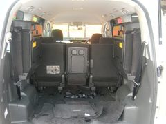 2009 TOYOTA NOAH, rear seats from the tailgate