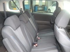 2011 MAZDA PREMACY, rear seats